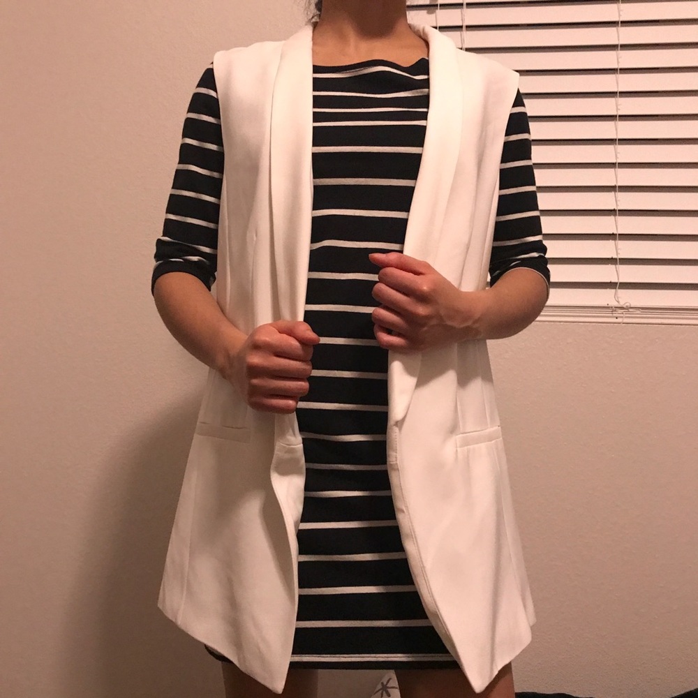 Halogen white vest